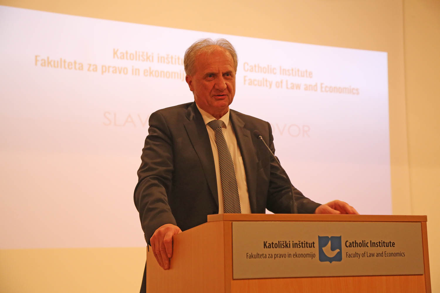 Katoliški inštitut, Fakulteta za pravo in ekonomijo, predavanje Ivan Simič 2, 19. 12. 2024.jpg